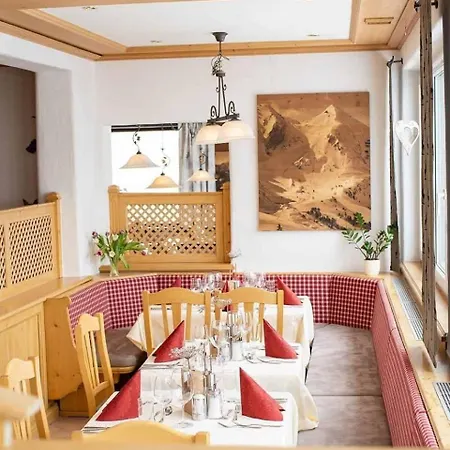 Hotell Solaria Obertauern